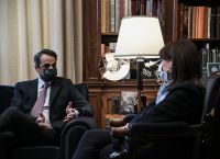 Μητσοτάκης Σακελλαροπούλου: Η ατζέντα της ενημέρωσης Μητσοτάκης Σακελλαροπούλου: Η ατζέντα της ενημέρωσης