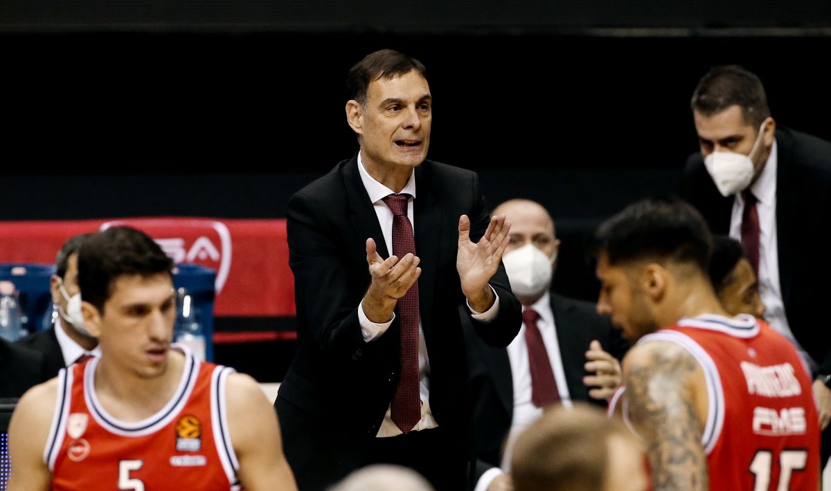 Μπαρτζώκας Ολυμπιακός: Έχουμε 3 ξένους που μπορούν να βοηθήσουν και του χρόνου