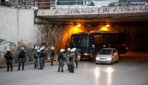 Νέα Σμύρνη: Διοικητική έρευνα για τα βίντεο διατάχθηκε από την ΕΛΑΣ