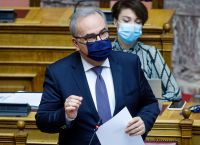 Παπαθανάσης: Το Δημόσιο παραμένει κυρίαρχο στον έλεγχο των δημοσίων συμβάσεων Παπαθανάσης: Το Δημόσιο παραμένει κυρίαρχο στον έλεγχο των δημοσίων συμβάσεων