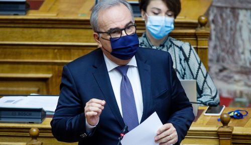 Νίκος Παπαθανάσης: Το Δημόσιο παραμένει κυρίαρχο στον έλεγχο των δημοσίων συμβάσεων