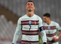 Πορτογαλία: Χαμός στο ματς με τη Σερβία