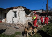 Σεισμός στη Λάρισα Σεισμός στη Λάρισα