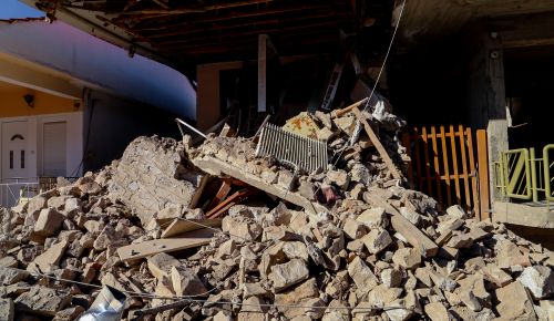 Σεισμός Ελασσόνα: Στα 898 τα μη κατοικήσιμα σπίτια