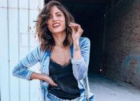 Μαίρη Συνατσάκη: Mας ξεναγεί στο νέο της σπίτι