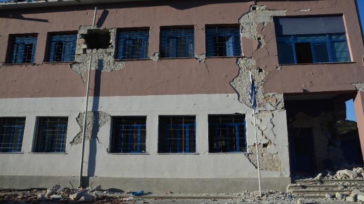 Ελασσόνα: Το σχολείο μετά τον σεισμό