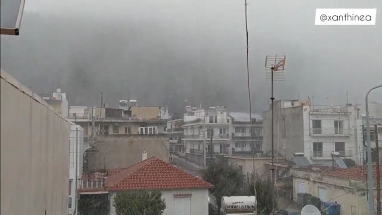 Ξάνθη: Πυκνή χιονόπτωση στην πόλη