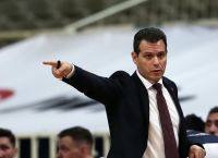 Δημήτρης Ιτούδης: Έξαλλος με τον Μάικ Τζέιμς Δημήτρης Ιτούδης: Έξαλλος με τον Μάικ Τζέιμς