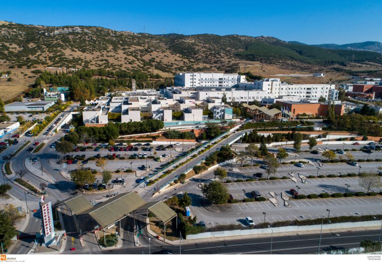Νοσοκομείο Παπαγεωργίου: Ένα ρομπότ εξολοθρεύει τον κορωνοϊό