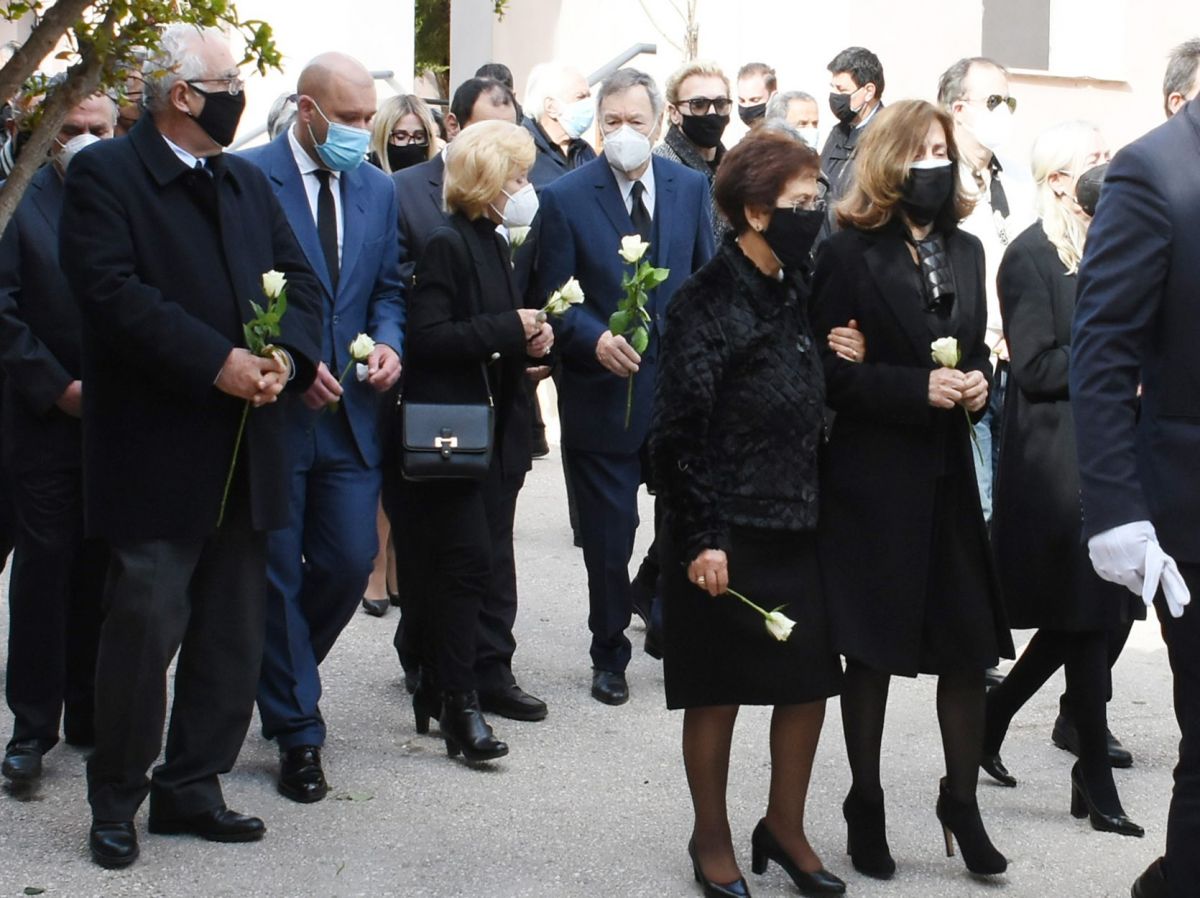 Τάκης Βουγιουκλάκης: Θλίψη στο τελευταίο αντίο