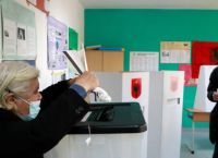 Αλβανία: Άνοιξαν σήμερα το πρωί οι κάλπες Αλβανία: Άνοιξαν σήμερα το πρωί οι κάλπες