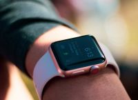 Apple watch: Νέα έρευνα της Apple για το αν το ρολόι μπορεί να ανιχνεύσει τον κορωνοϊό Apple watch: Νέα έρευνα της Apple για το αν το ρολόι μπορεί να ανιχνεύσει τον κορωνοϊό