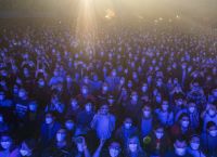 Η Γαλλία στα χνάρια της Βαρκελώνης – Ελπίζει σε δοκιμαστικές συναυλίες μέσα στον Μάιο Η Γαλλία στα χνάρια της Βαρκελώνης – Ελπίζει σε δοκιμαστικές συναυλίες μέσα στον Μάιο