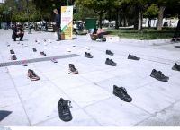 Σύνταγμα: Διαμαρτυρία για τα κλειστά γυμναστήρια Σύνταγμα: Διαμαρτυρία για τα κλειστά γυμναστήρια