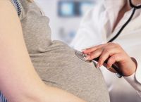 Βρετανία: Εμβολιασμοί εγκύων με Pfizer ή Moderna Βρετανία: Εμβολιασμοί εγκύων με Pfizer ή Moderna
