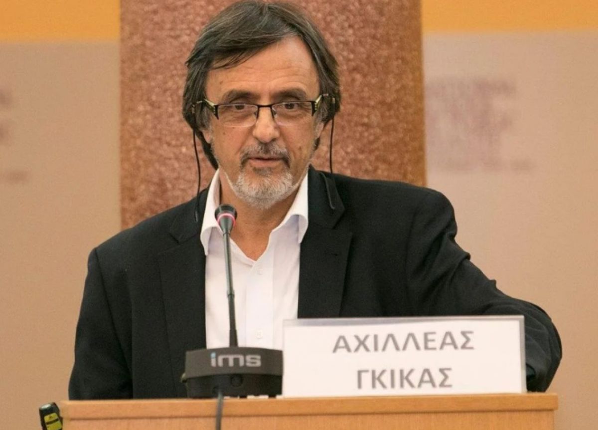 Γκίκας: Θα πρέπει να ανταλλάξουμε το Πάσχα με το καλοκαίρι μας