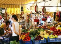 Λαϊκές αγορές: Οι παραγωγοί αντιδρούν στο delivery Λαϊκές αγορές: Οι παραγωγοί αντιδρούν στο delivery