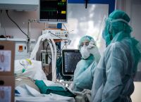 ΠΟΕΔΗΝ: Διασωληνωμένοι μένουν εκτός ΜΕΘ για μέρες ΠΟΕΔΗΝ: Διασωληνωμένοι μένουν εκτός ΜΕΘ για μέρες