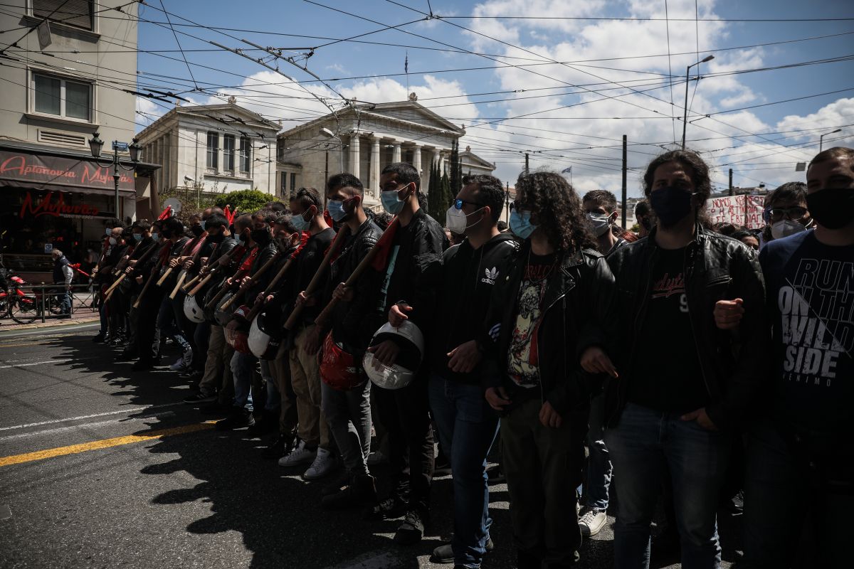 Πανεκπαιδευτικό συλλαλητήριο: Τι ζητούν φοιτητές και καθηγητές