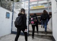 Θεσσαλονίκη: Γονέας – αρνητής των self test αναστάτωσε μία ολόκληρη τάξη Θεσσαλονίκη: Γονέας – αρνητής των self test αναστάτωσε μία ολόκληρη τάξη