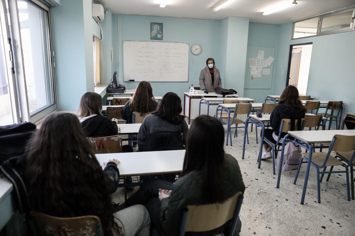 Κεραμέως: Στις 14 Ιουνίου ξεκινούν οι Πανελλαδικές