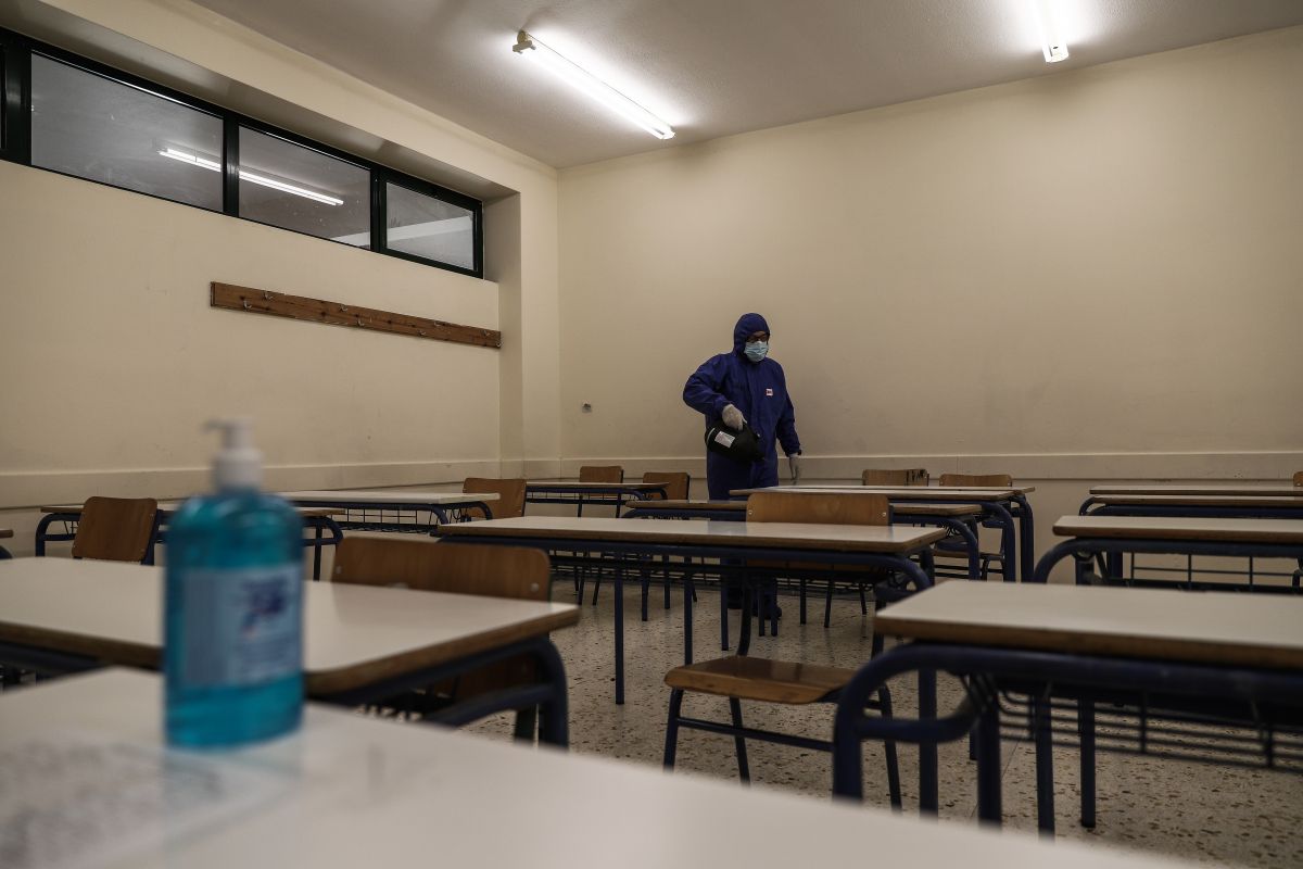 Μεσολόγγι κρούσματα: Κλειστά όλα τα σχολεία