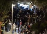 Lockdown: Σάλος με νέα «κορωνοπάρτι» Lockdown: Σάλος με νέα «κορωνοπάρτι»