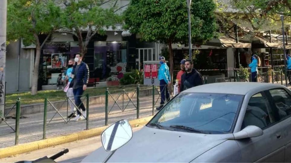 Κορωνοπάρτι Περιστέρι: Αστυνομική επιχείρηση στην οδό Βεάκη