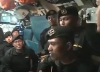 Ινδονησία υποβρύχιο: Το βίντεο λίγο πριν βυθιστεί