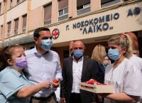 Τσίπρας: Επισκέφθηκε το Λαϊκό νοσοκομείο Τσίπρας: Επισκέφθηκε το Λαϊκό νοσοκομείο