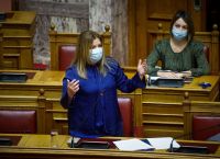 Μαρία Συρεγγέλα: Εμβολιάστηκε με το AstraZeneca Μαρία Συρεγγέλα: Εμβολιάστηκε με το AstraZeneca