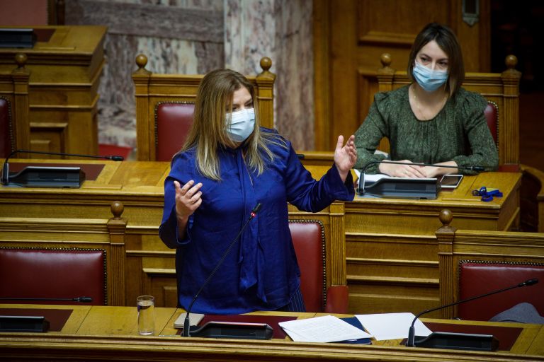 Μαρία Συρεγγέλα: Εμβολιάστηκε με το AstraZeneca