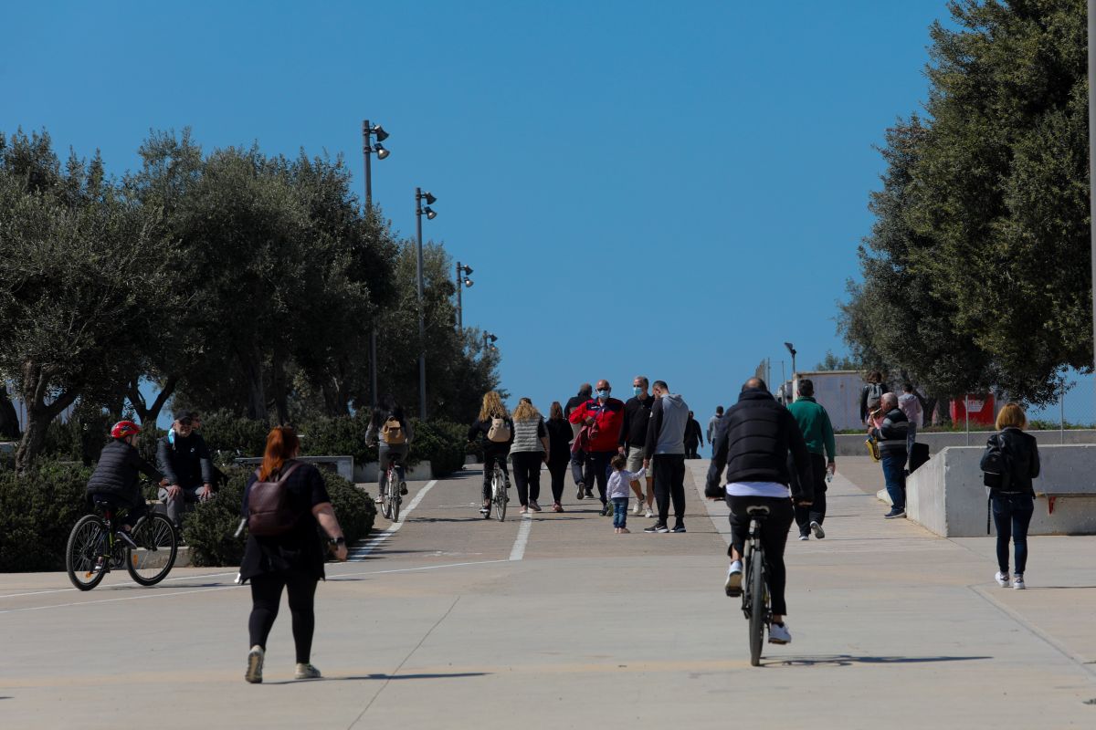 Παραβάσεις μέτρων 10/5: 580 παραβάσεις και 4 συλλήψεις