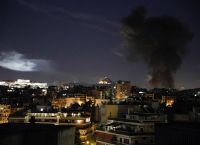 Βεγγαλικά: «Θερμή» Ανάσταση στο Νέο Κόσμο