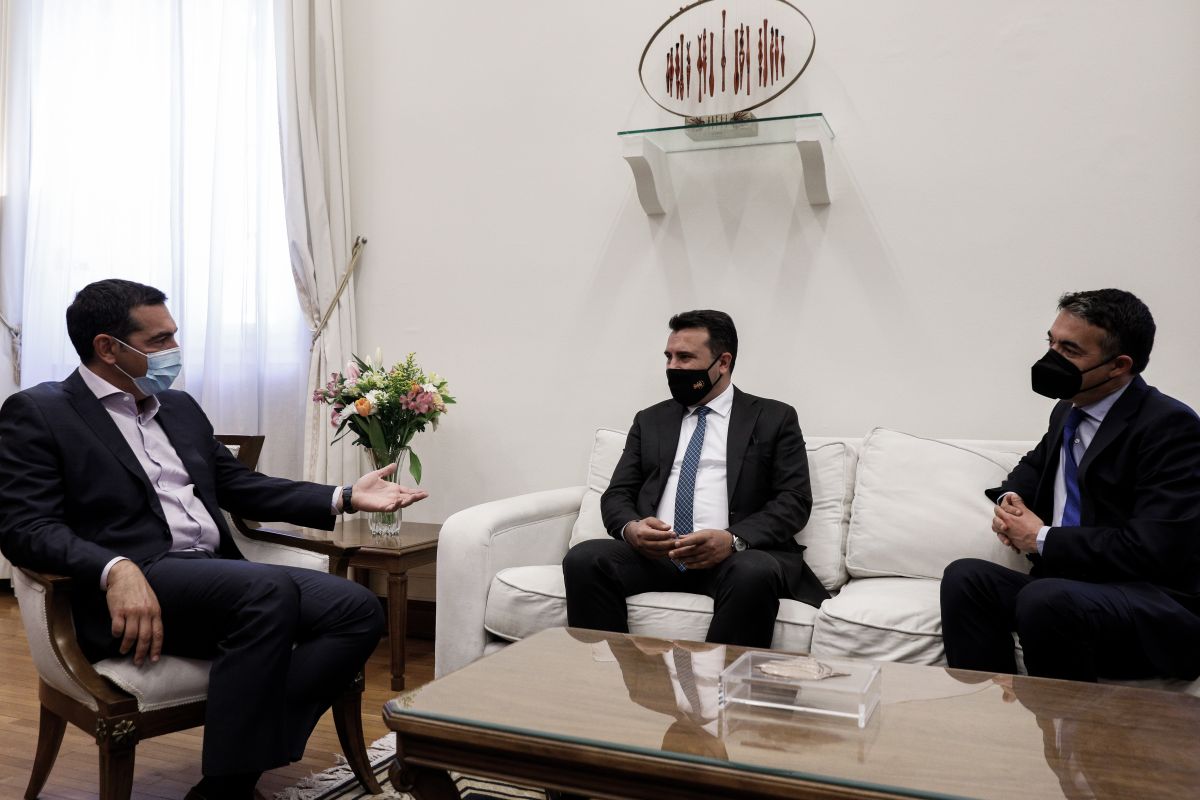 Τσίπρας Ζάεφ: Ιστορική η Συμφωνία των Πρεσπών