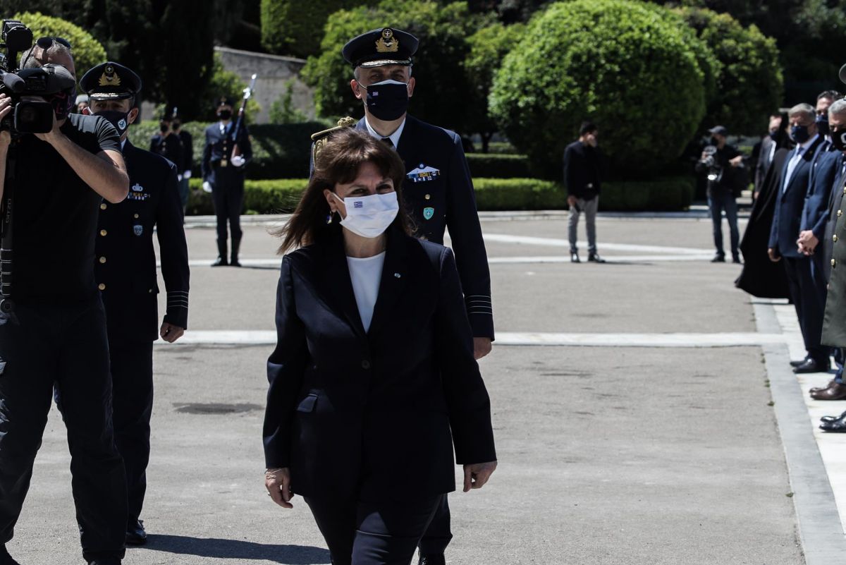 Σακελλαροπούλου: Στο ΚΑΤ για τους τραυματίες