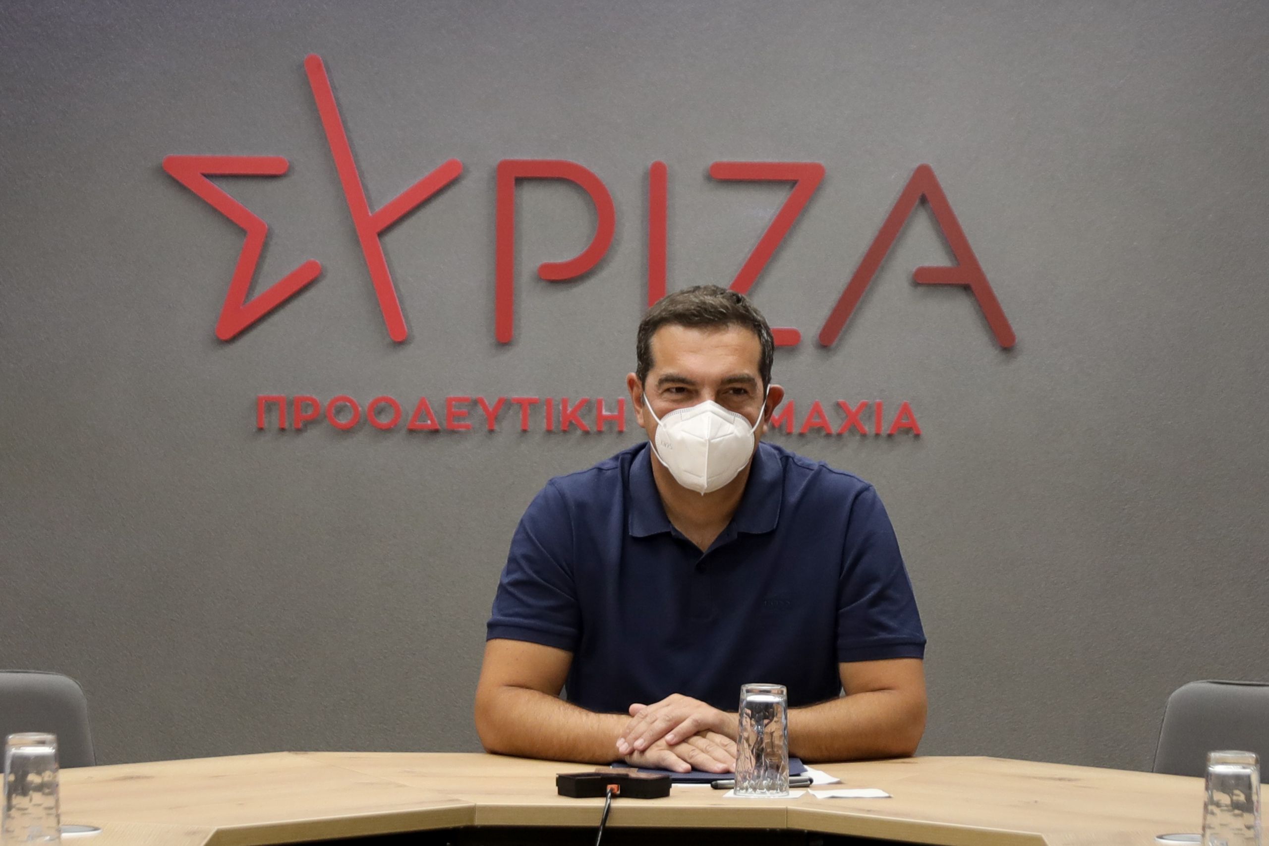 Τσίπρας: H Κυβέρνηση υποβαθμίζει την επιθεώρηση εργασίας