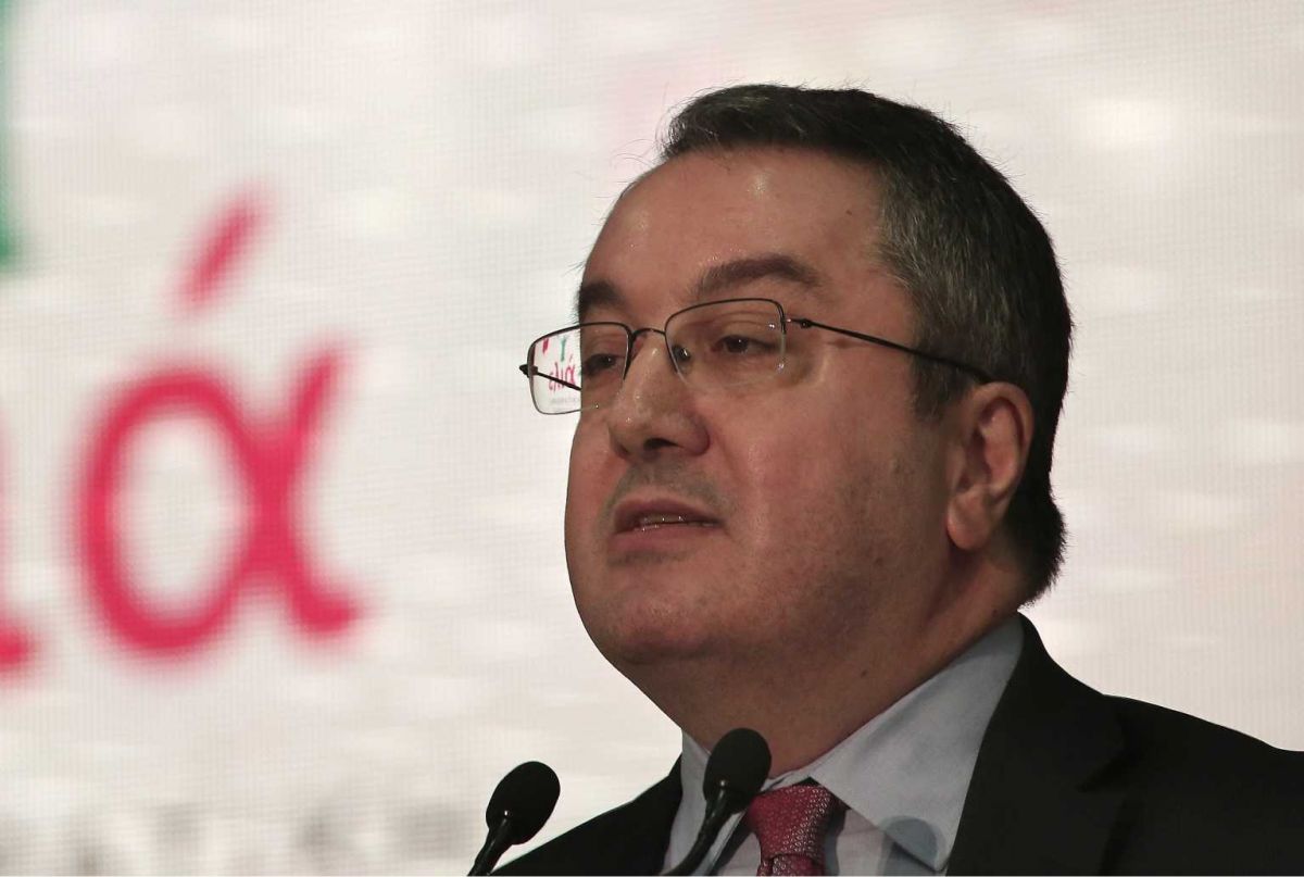 Μόσιαλος: Για ποιους θα είναι απαραίτητη η τρίτη δόση