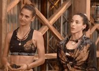 Φάρμα αποχώρηση: Έφυγε η Φένια Τσικιτίκου