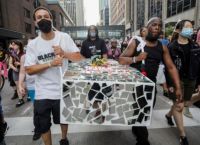 Τζορτζ Φλόιντ: Διαδηλώσεις στη Μινεάπολη ένα χρόνο μετά τη δολοφονία του