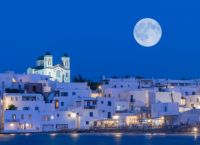 Σάλος στην Πάρο με τολμηρό γερμανικό reality που γυρίζεται στο νησί