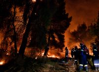 Φωτιά: Οι κόκκινες περιοχές που ανησυχούν την πυροσβεστική