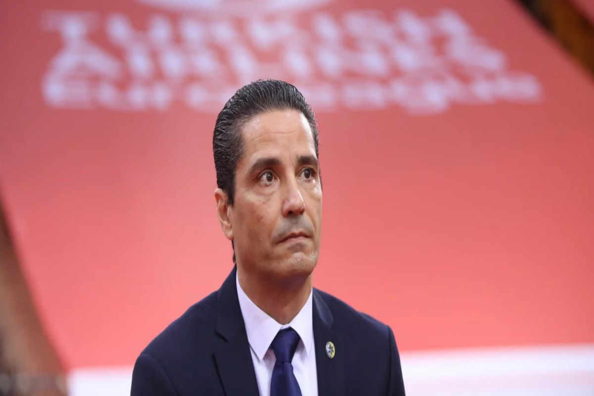 Σφαιρόπουλος: Σε καταφύγια λόγω των βομβαρδισμών