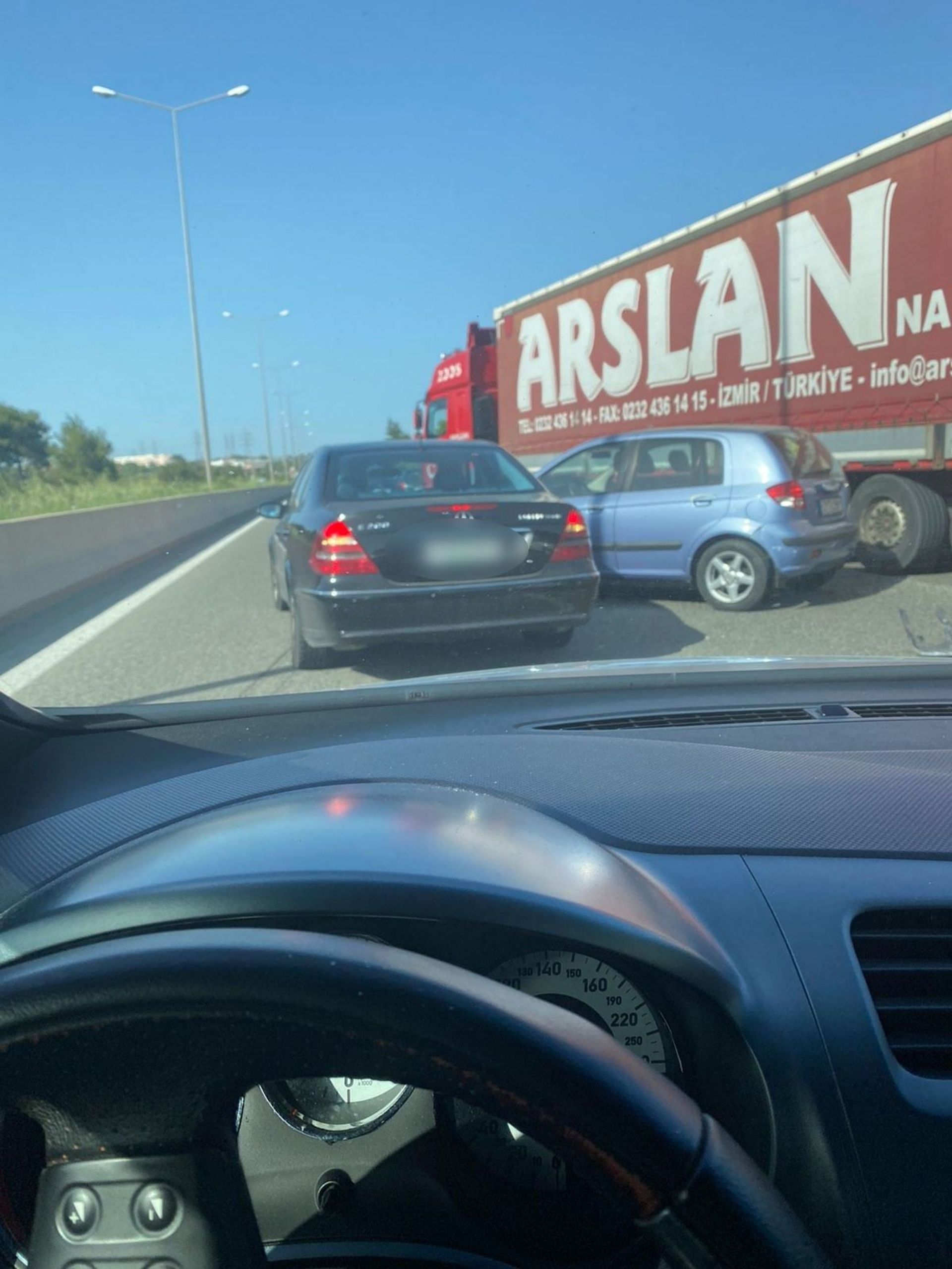Σοβαρό τροχαίο στην Εθνική Οδό Αθηνών Λαμίας