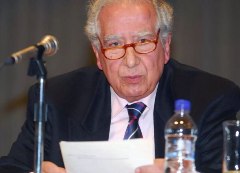Μίμης Παπαναγιώτου: Έφυγε από τη ζωή ο δημοσιογράφος
