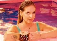 Nespresso: Συνεργάζεται με την Chiara Ferragni για μία δροσιστική καλοκαιρινή συλλογή