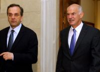 Όταν Αντώνης Σαμαράς και Γιώργος Παπανδρέου έπαιζαν μαζί σε ροκ συγκρότημα Όταν Αντώνης Σαμαράς και Γιώργος Παπανδρέου έπαιζαν μαζί σε ροκ συγκρότημα