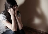 Πατέρας δυο ανήλικων παιδιών ο δάσκαλος που φέρεται να παρενοχλούσε μαθήτριες δημοτικού