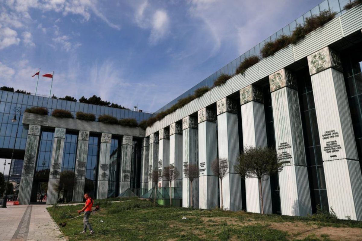 Πολωνίας: Απειλή βόμβας στο Ανώτατο Δικαστήριο