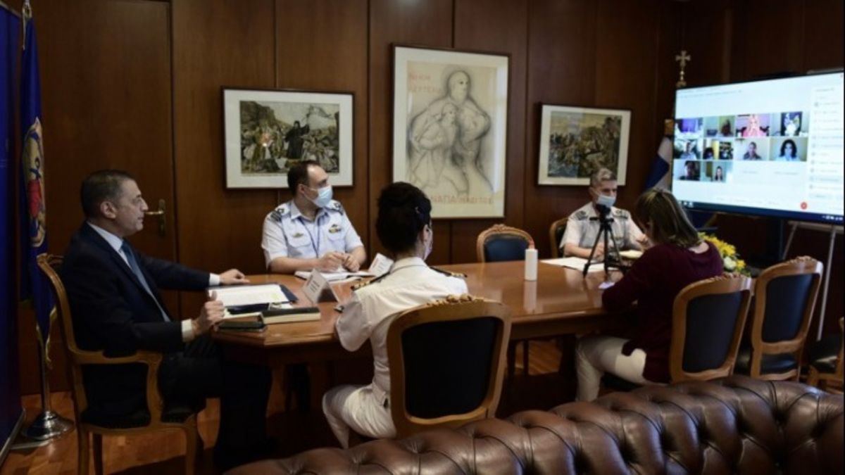 Στεφανής – Ράπτη: Συζήτηση για την πρόληψη της παιδικής κακοποίησης